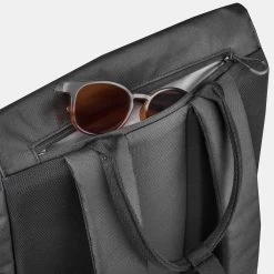 Quechua Hiking Backpack 16L 37 Quechua Hiking Backpack 16L -Outdoor Equipment Store k42696c2fe7db5d5c1d925eab8c0b83ab