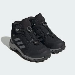 ADIDAS Terrex Mid GORE -Outdoor Equipment Store kbe3cefaecb5e7e3a6703d1b69cdee229